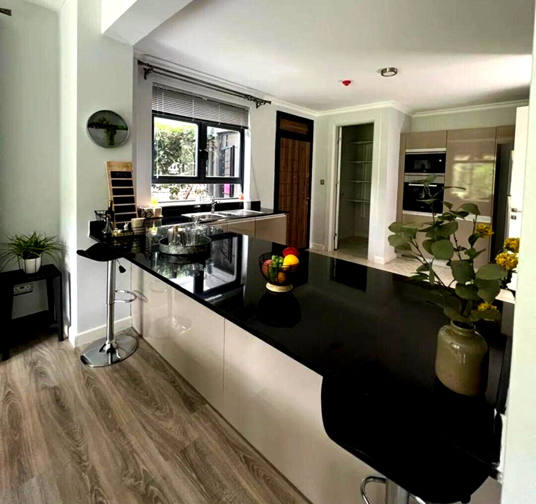 3BR All-Ensuite Townhouse with Pool & Clubhouse - Runda