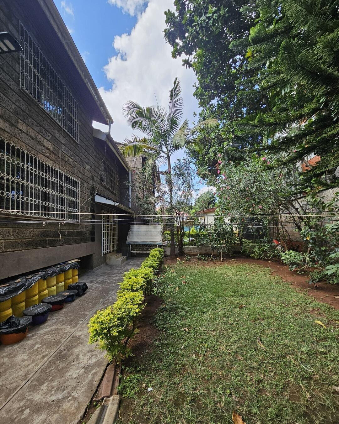 4-Level Private Maisonette with DSQ & Garden - Parklands