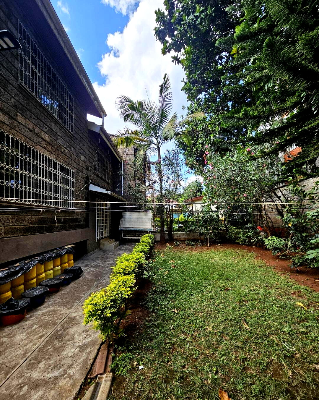 4-Level Private Maisonette with DSQ & Garden - Parklands