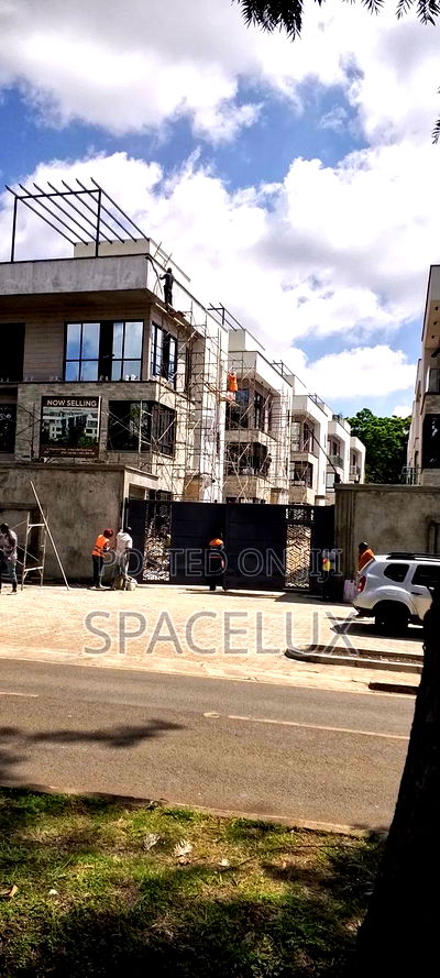 5bdrm House in Valley Arcade, Lavington for sale - Image 3