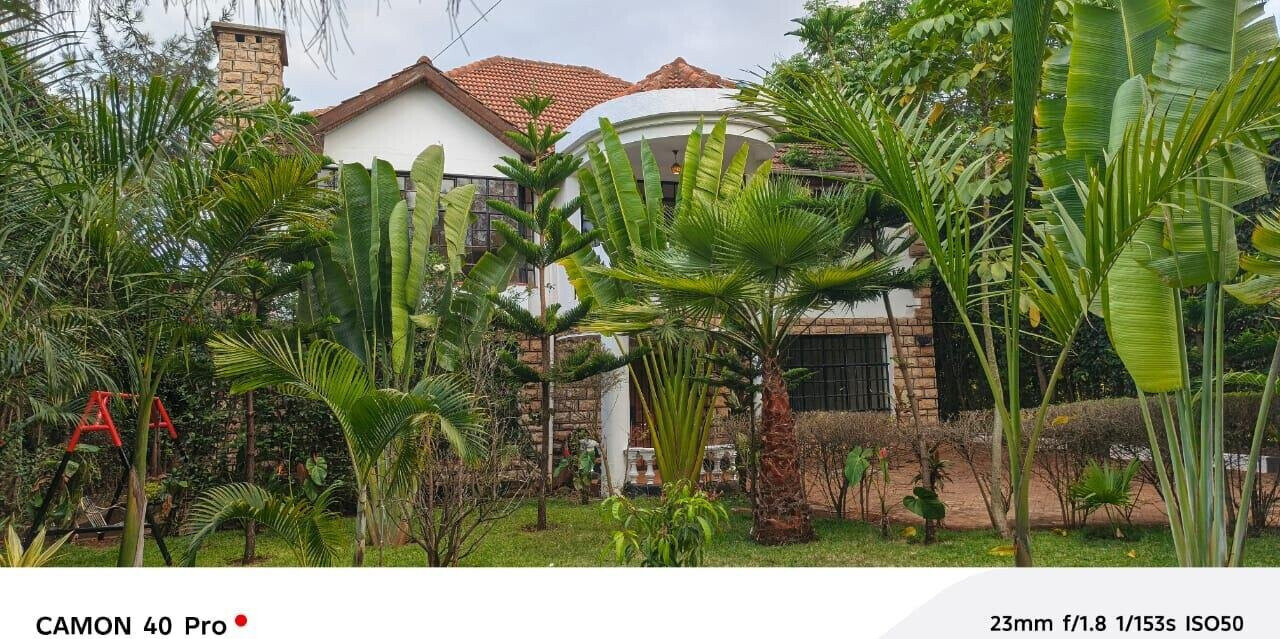 4BR Townhouse on Quarter-Acre with SQ – Kerarapon, Nairobi