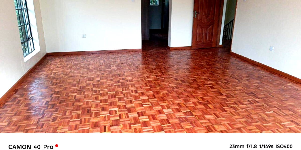 4BR Townhouse on Quarter-Acre with SQ – Kerarapon, Nairobi