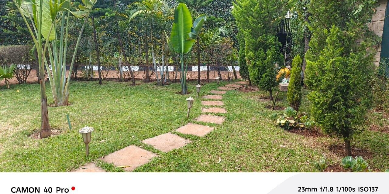 4BR Townhouse on Quarter-Acre with SQ – Kerarapon, Nairobi