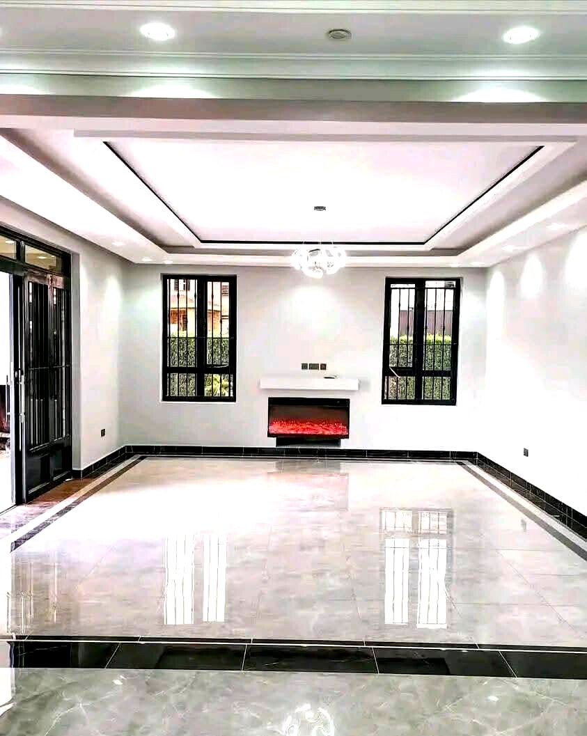 6BR Townhouse with Cinema & Gym on 0.3 Acre - Runda