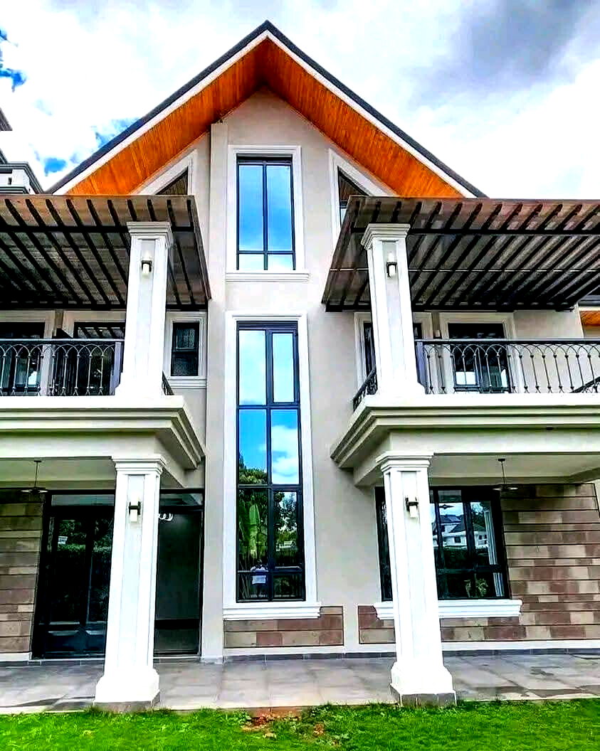 6BR Townhouse with Cinema & Gym on 0.3 Acre - Runda