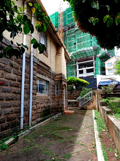 Kilimani Prime 1/2 Acre on Sale - Image 3