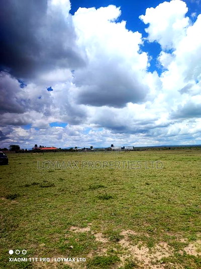 15 Acres Isinya Konza Road - Image 4