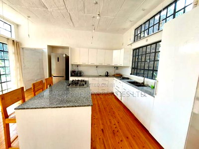 4bdrm Mansion in Runda for sale - Image 9