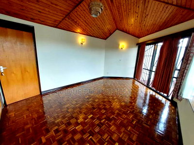 4bdrm Mansion in Runda for sale - Image 13