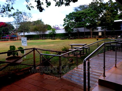 Executive Office/Shops - Image 5