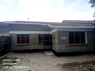 3bdrm Bungalow in Mlolongo Estate, Mombasa Road for sale - Image 1
