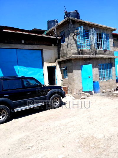 Godown to Let 2500sqft Off Nanyuki Rd - Image 1