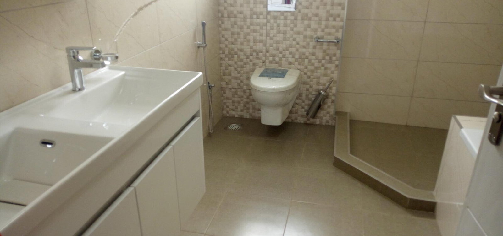 4BR Maisonette with Private Compound & Walk-in Closet - South C