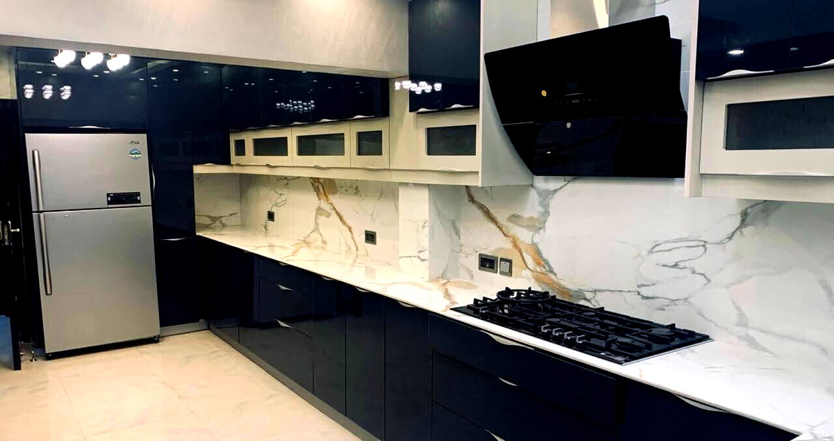4BR Townhouse with Solar Water & 7,000L Tank - Parklands