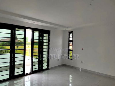 5bdrm Townhouse/Terrace in Ruiru for sale - Image 9