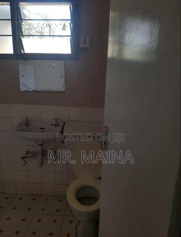 3bdrm Mansion in Highview Estate for sale