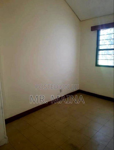 3bdrm Mansion in Highview Estate for sale - Image 11