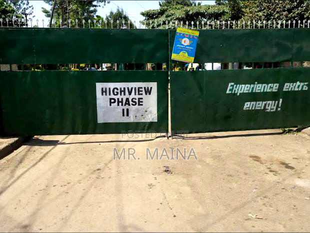 3bdrm Mansion in Highview Estate for sale