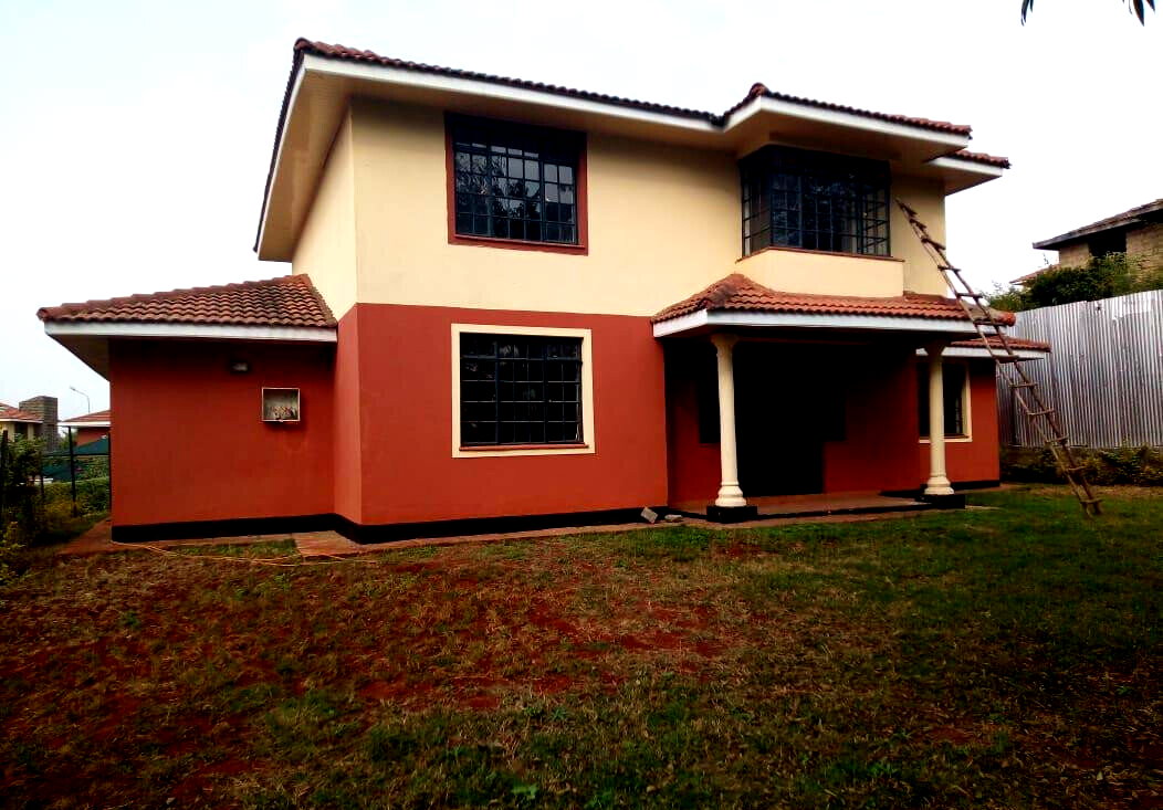 4BR Villa with DSQ & Fireplace in Courtyard Estate - Ridgeways