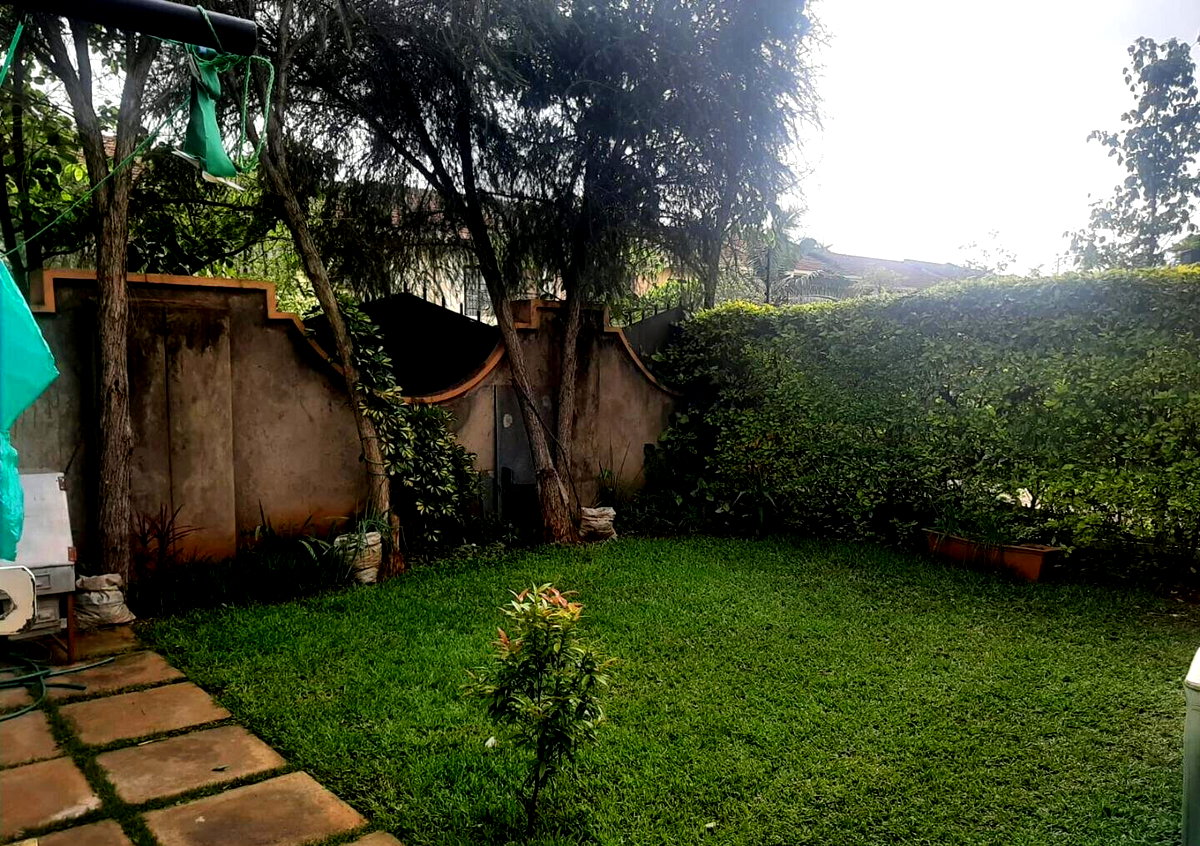 4BR Maisonette with DSQ & Garden – Langata Near National Park