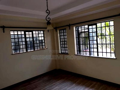 5bdrm Maisonette in Karen for rent - Image 15