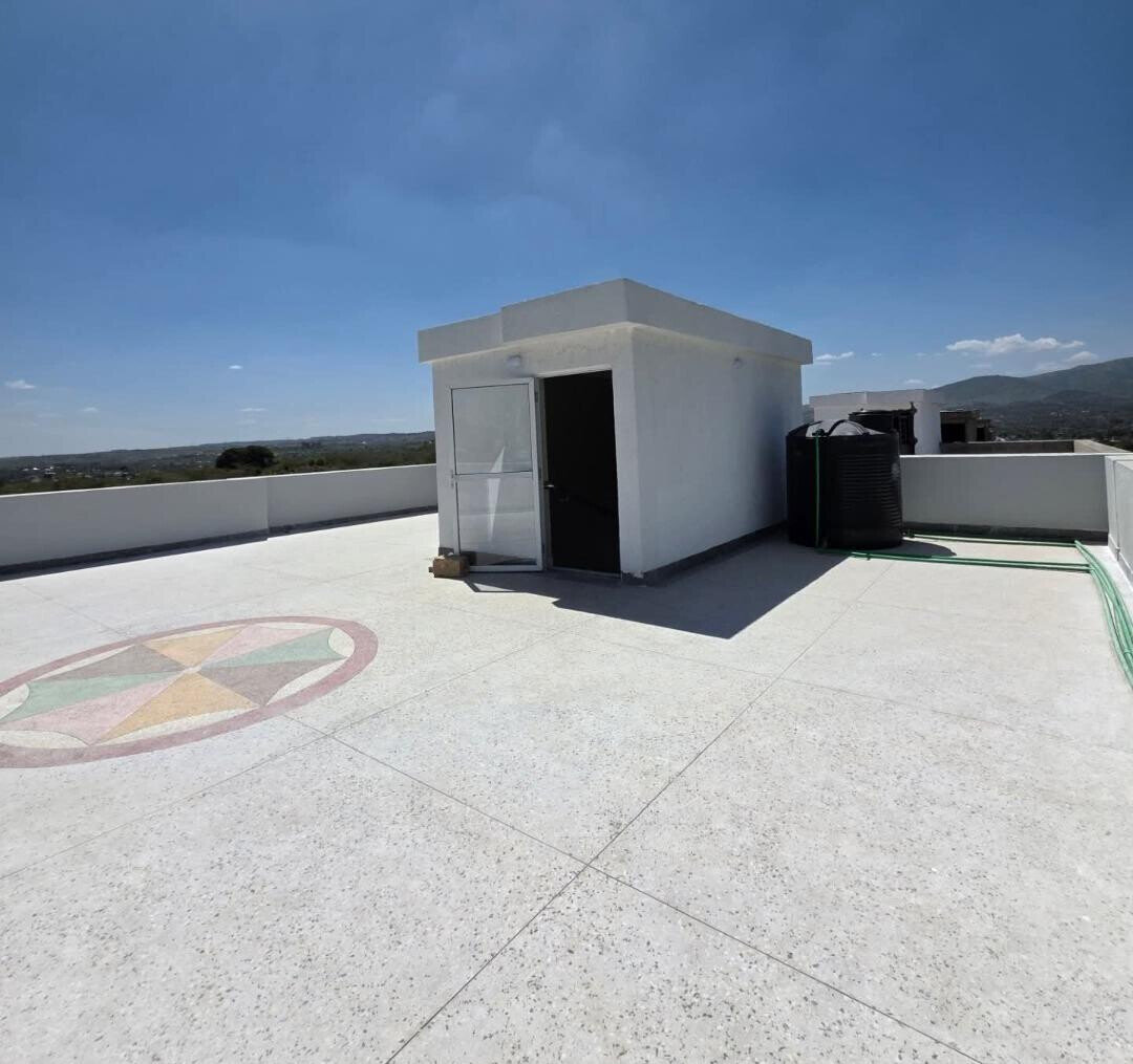 4BR Townhouse with Pool & Clubhouse in Gated 46-Unit Estate - Kiserian
