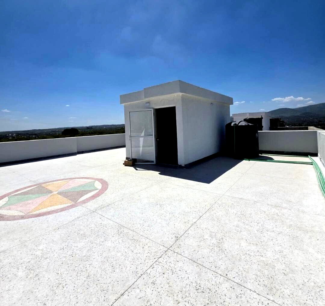4BR Townhouse with Pool & Clubhouse in Gated 46-Unit Estate - Kiserian