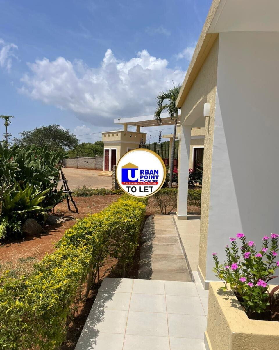 2BR House with Parking at KSh 80K