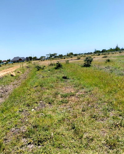 1/8 Acre Corner Plot in Kamakis