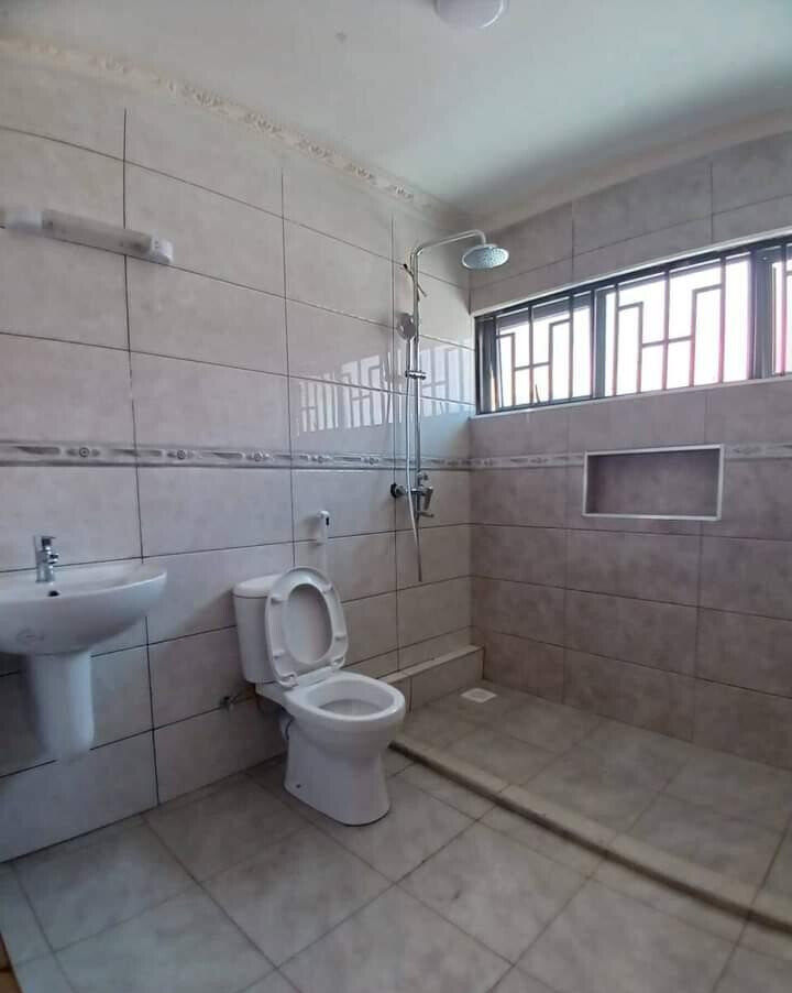 4BR Townhouse with Backup Generator & Borehole - Syokimau