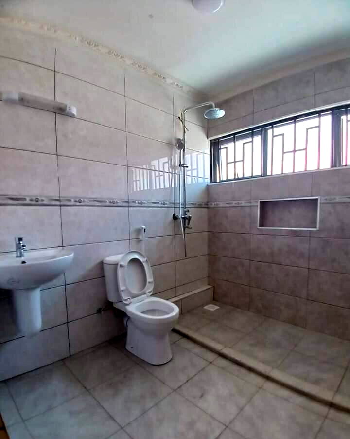 4BR Townhouse with Backup Generator & Borehole - Syokimau
