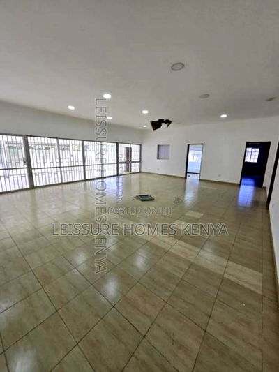 6 Bedroom Commercial Offices on One Acre - Image 12