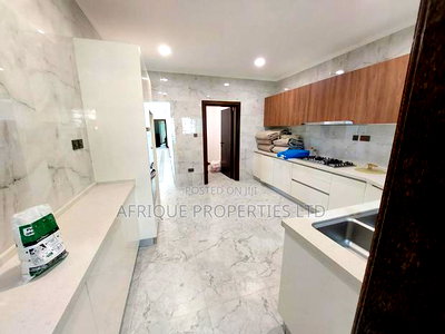 3bdrm Apartment in Kileleshwa for sale - Image 4