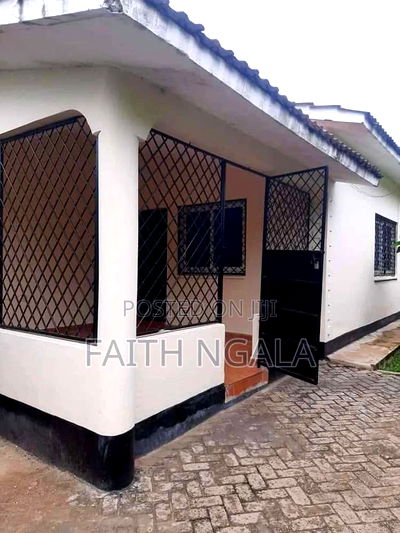 3bdrm Bungalow in Mtambo for rent - Image 11