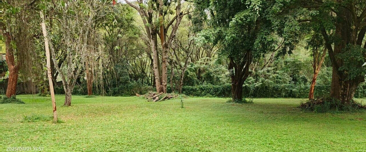5-Acre Garden Estate with Parking - Nairobi