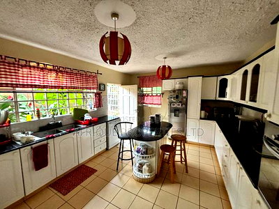 4bdrm Mansion in Kitisuru Kiambu Kiambu for sale - Image 3