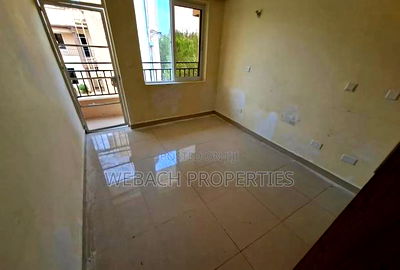 4bdrm Townhouse / Terrace in Gateway Mall Area for rent - Image 10
