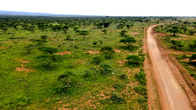 Prime 2 Acres Touching Ewuaso-Najile Road - Image 10