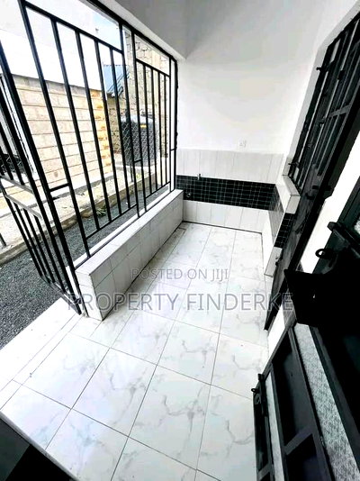 3bdrm Townhouse/Terrace in Acacia, Kitengela for sale - Image 4