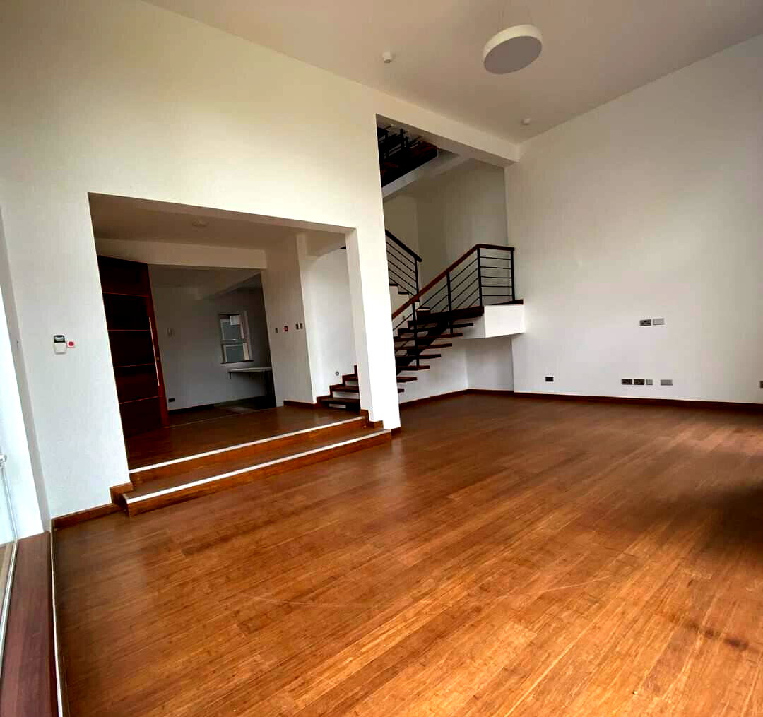 4-Ensuite Townhouse with Pool & Clubhouse Access - Lavington