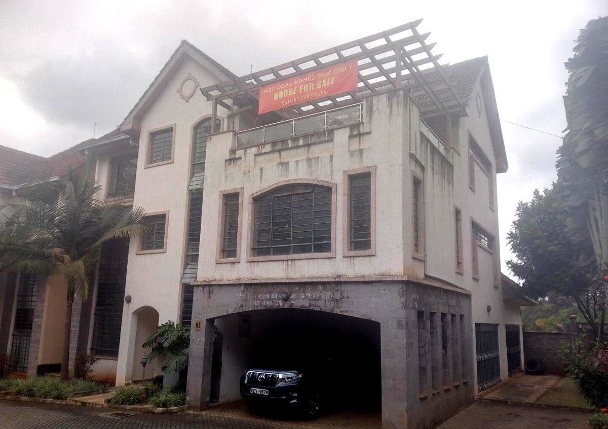 Corner Modern Townhouse with All Ensuite Bedrooms - Lavington