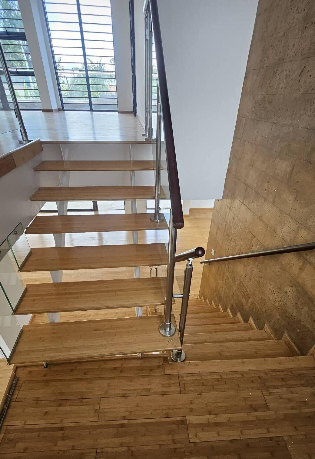 4BR Townhouse with DSQ on Quarter Acre – Garden Estate