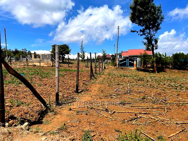 50 By 100 Fts Residential Plot For Sale In Kikuyu, Kamangu.