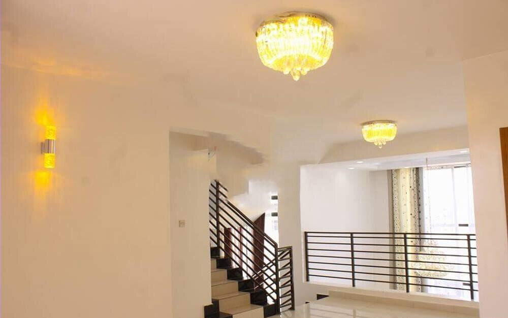 4BR All-Ensuite Villa with Balcony & Garden - Mombasa Rd