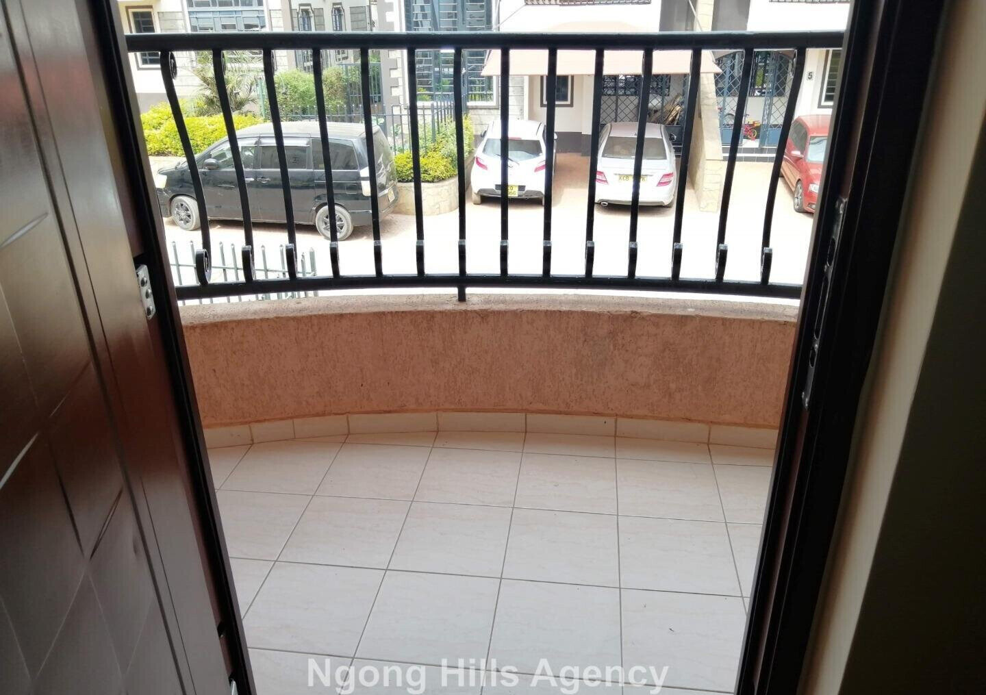 4BR All-Ensuite Villa with Jacuzzi & DSQ - Ngong Town