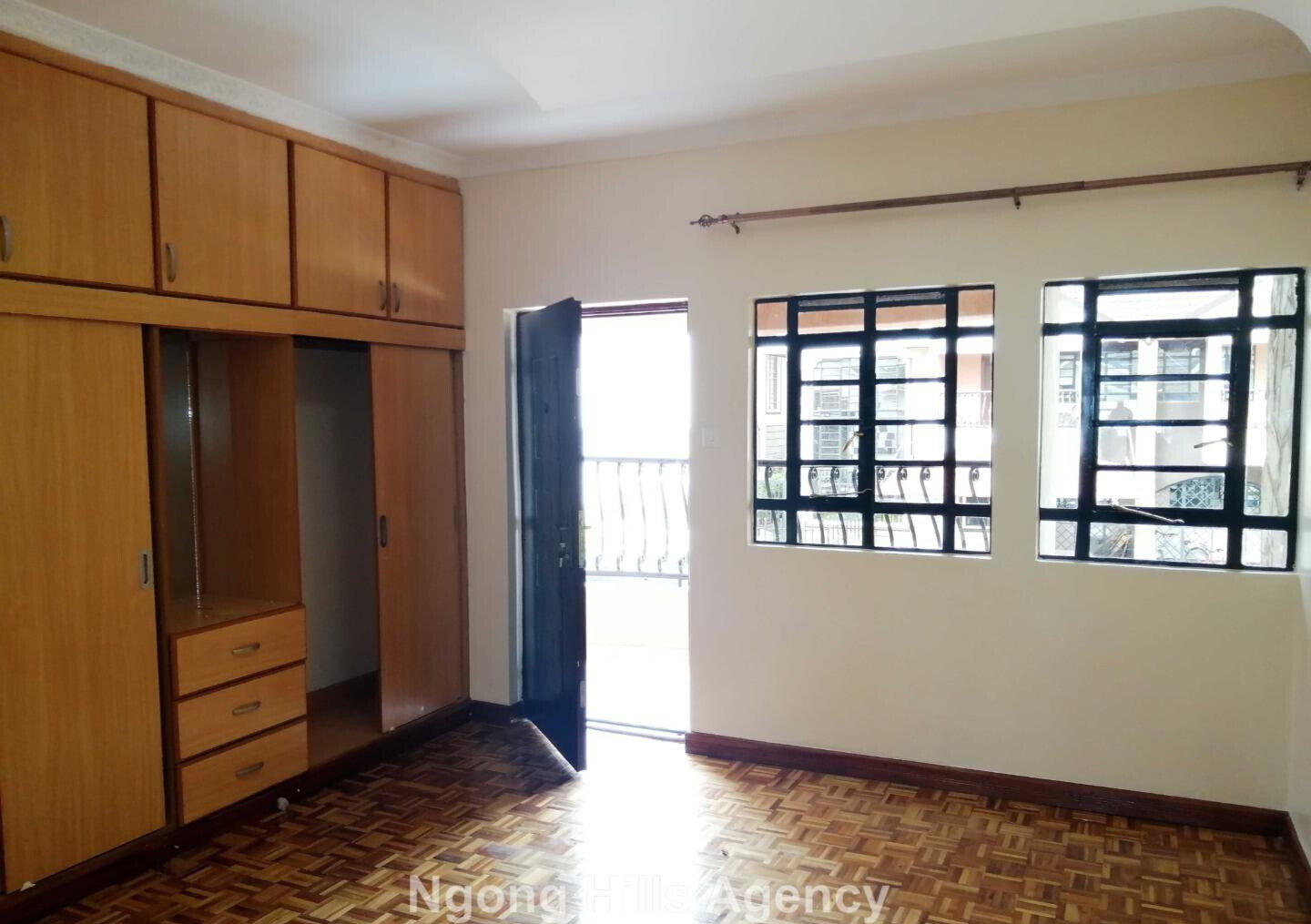 4BR All-Ensuite Villa with Jacuzzi & DSQ - Ngong Town