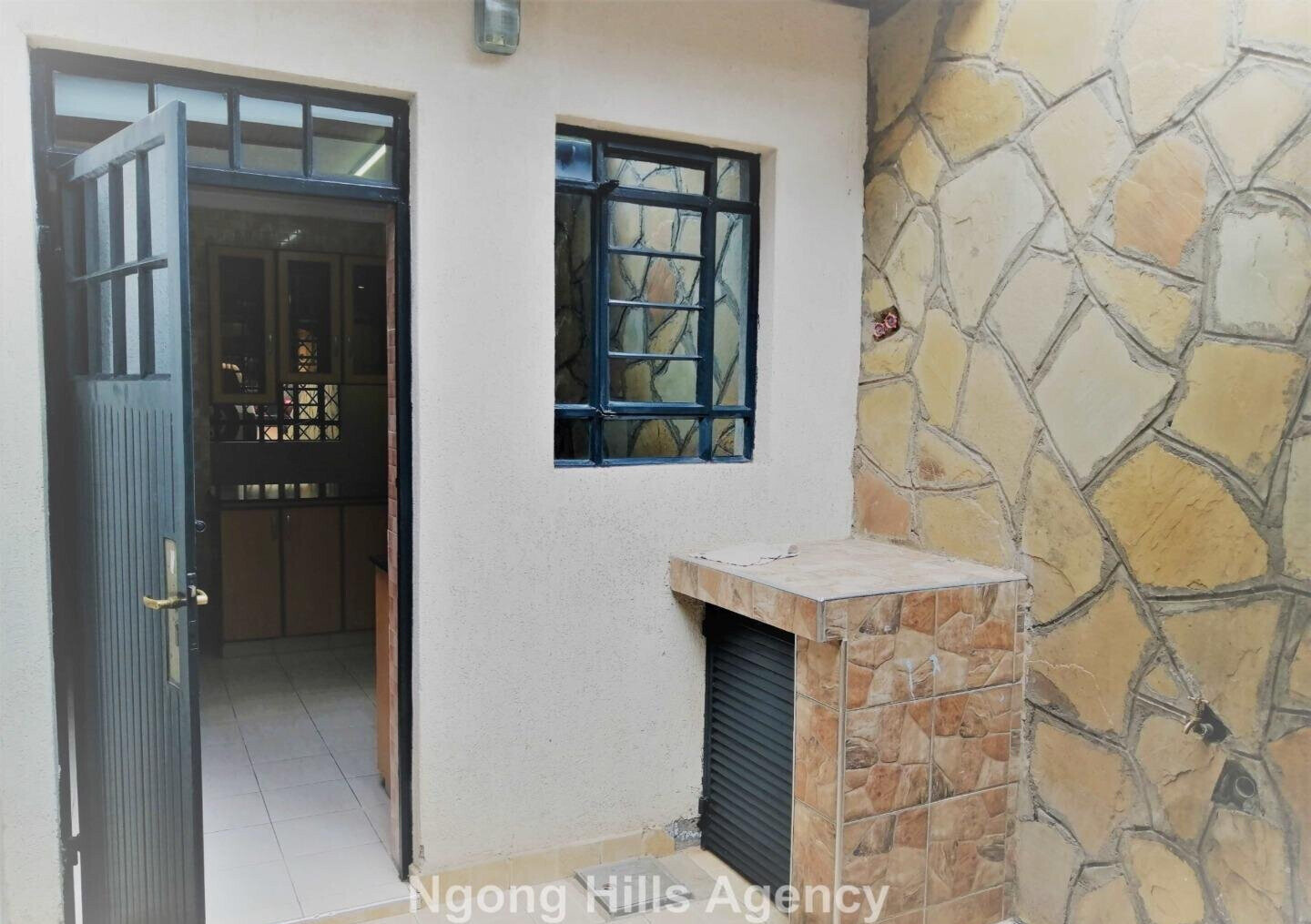 4BR All-Ensuite Villa with Jacuzzi & DSQ - Ngong Town