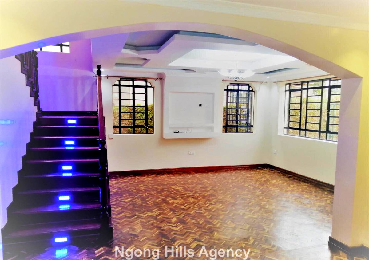 4BR All-Ensuite Villa with Jacuzzi & DSQ - Ngong Town