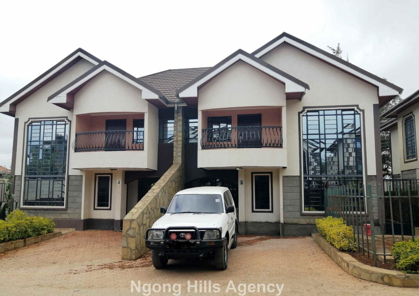 4BR All-Ensuite Villa with Jacuzzi & DSQ - Ngong Town
