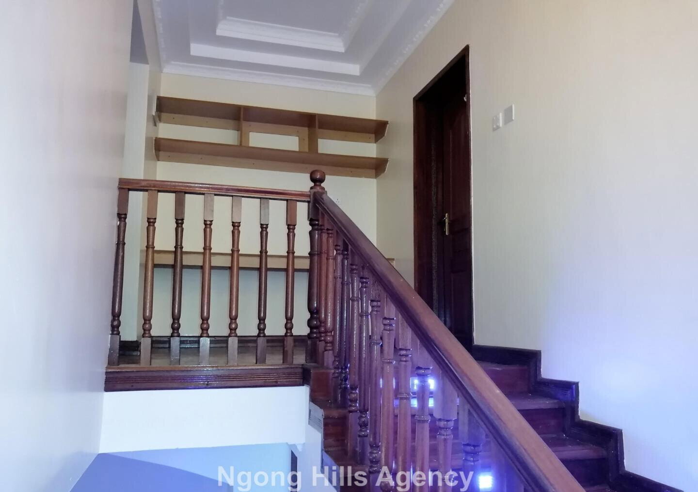 4BR All-Ensuite Villa with Jacuzzi & DSQ - Ngong Town